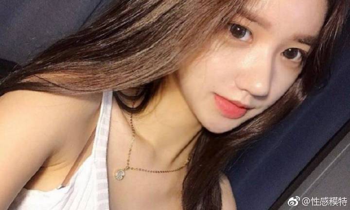 重庆高温红色预警两连发 防空洞成避暑“天堂”